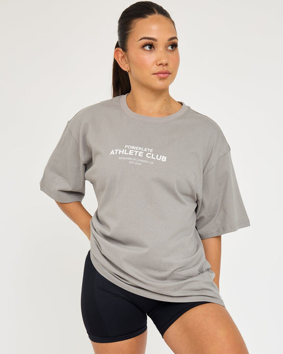 Übergroßes Athlete Club-T-Shirt